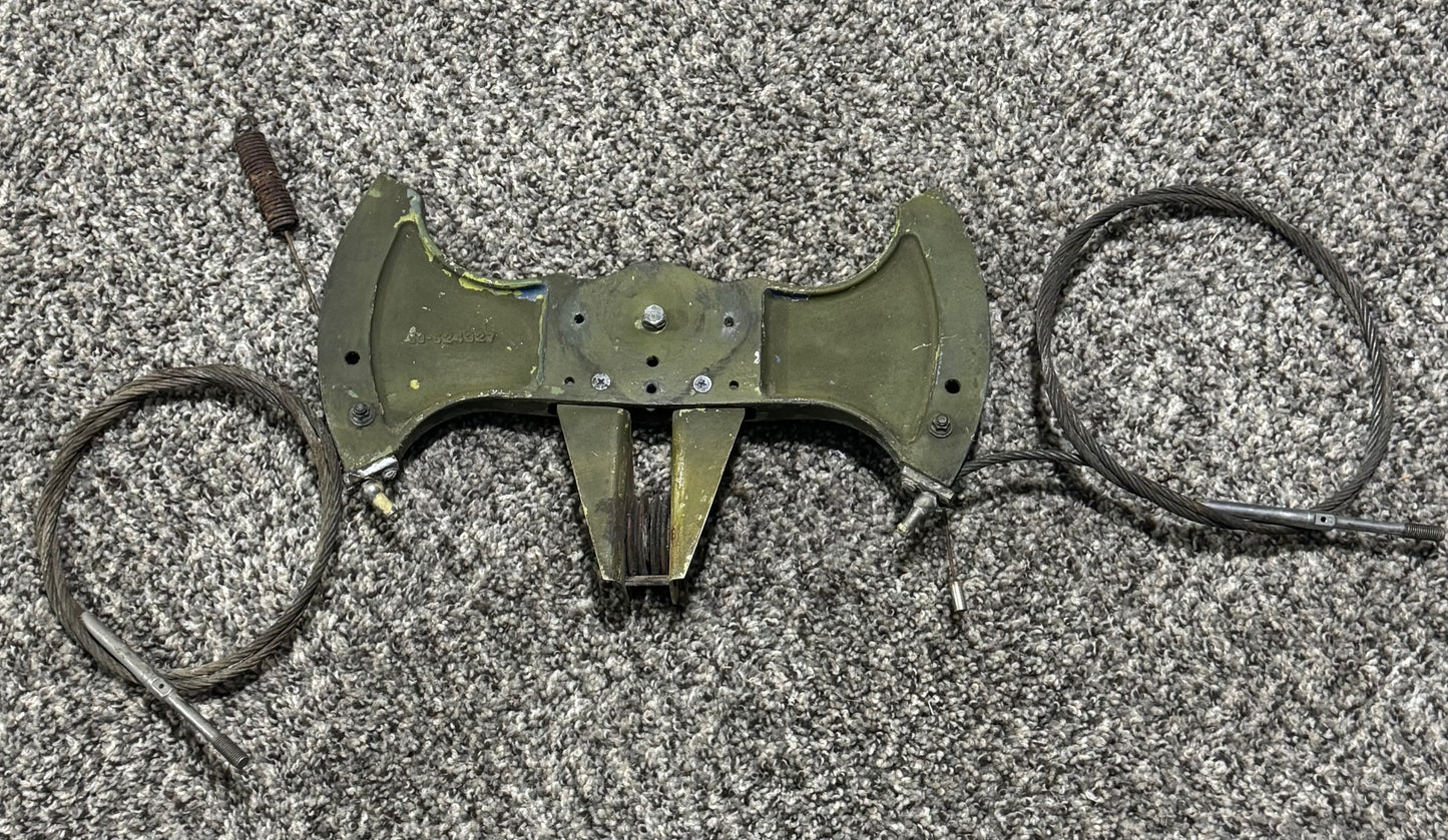50-524327-1 Beechcraft King Air B90 Rudder Bellcrank With Bracket Pulley