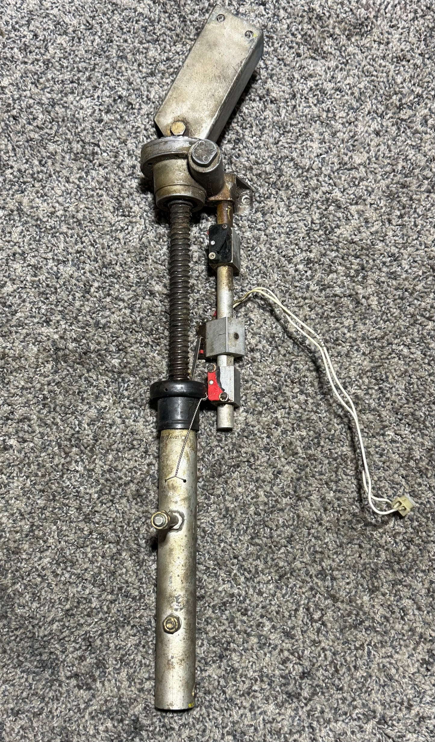 D145-00-25 Rockwell 114 Flap Actuator Assy