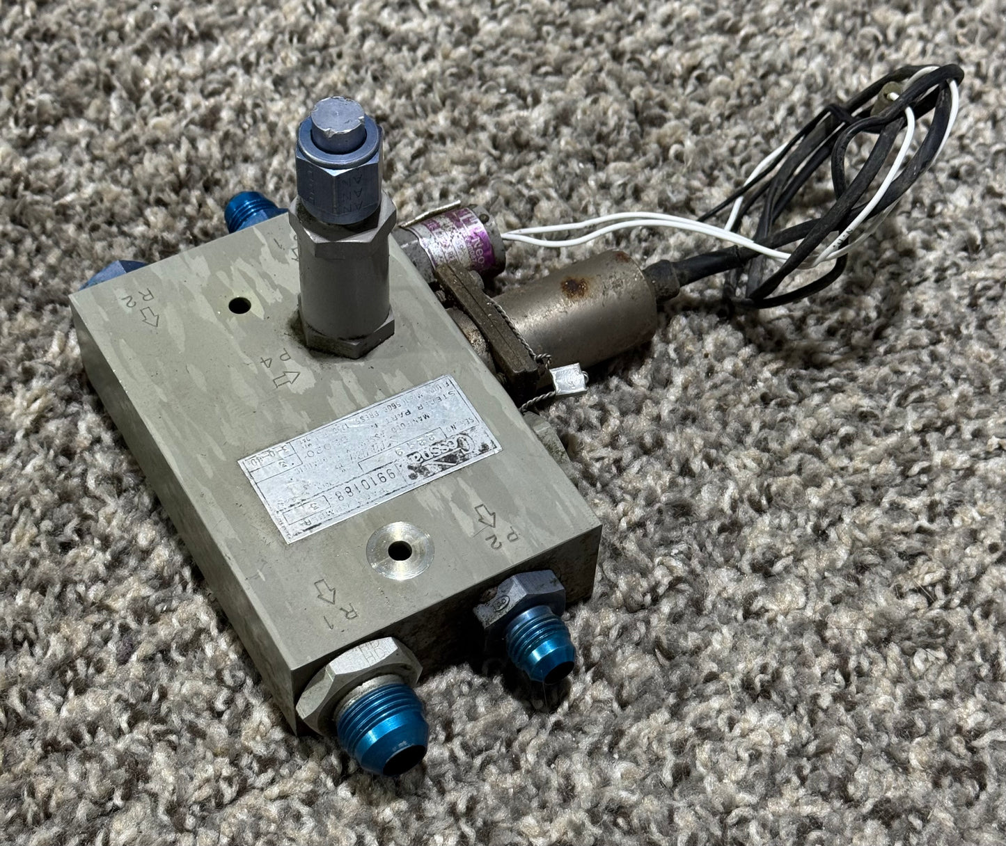 9910188-3 Sterer Hydraulic Manifold Assy