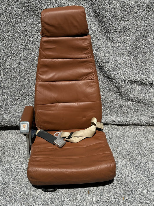 102 530094-3 Beech Baron 58P Seat