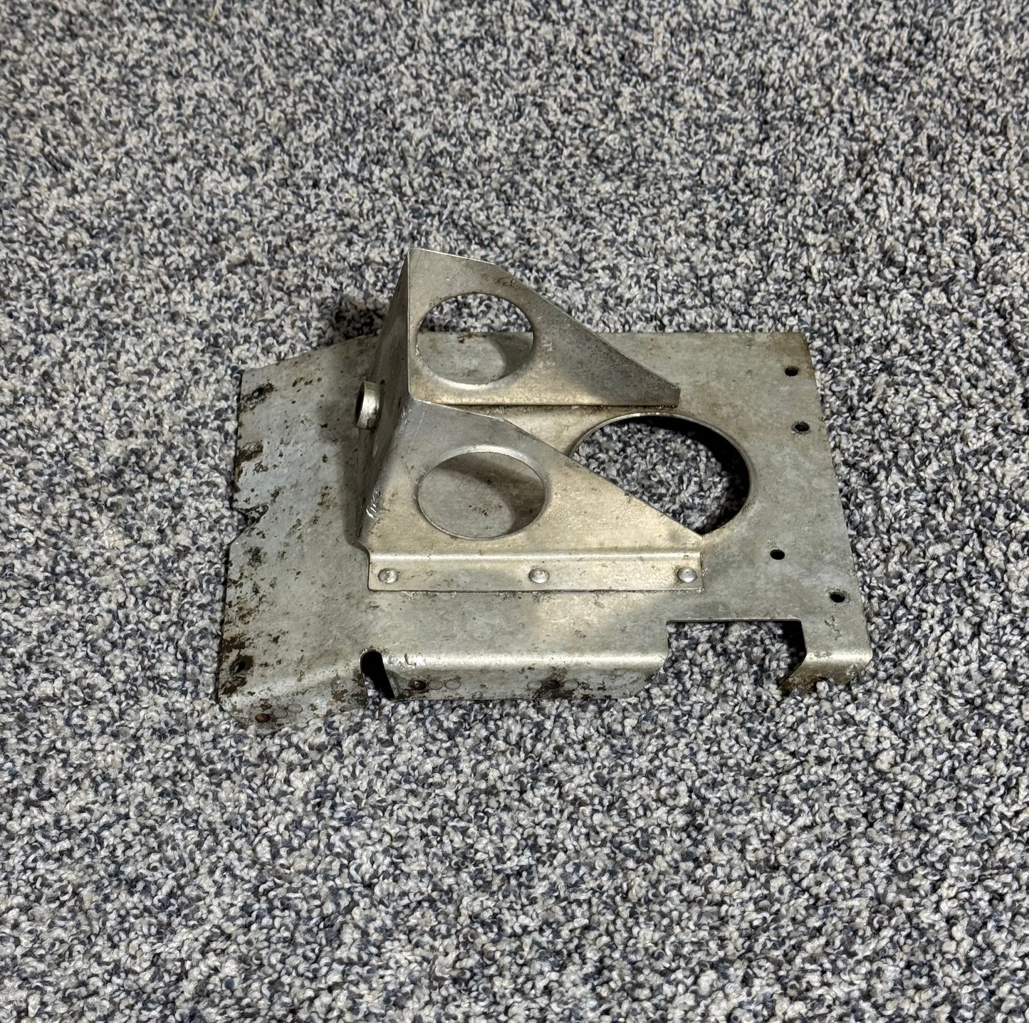 1261455-1 C210 Panel Lower Pedestal, Fuel Bracket